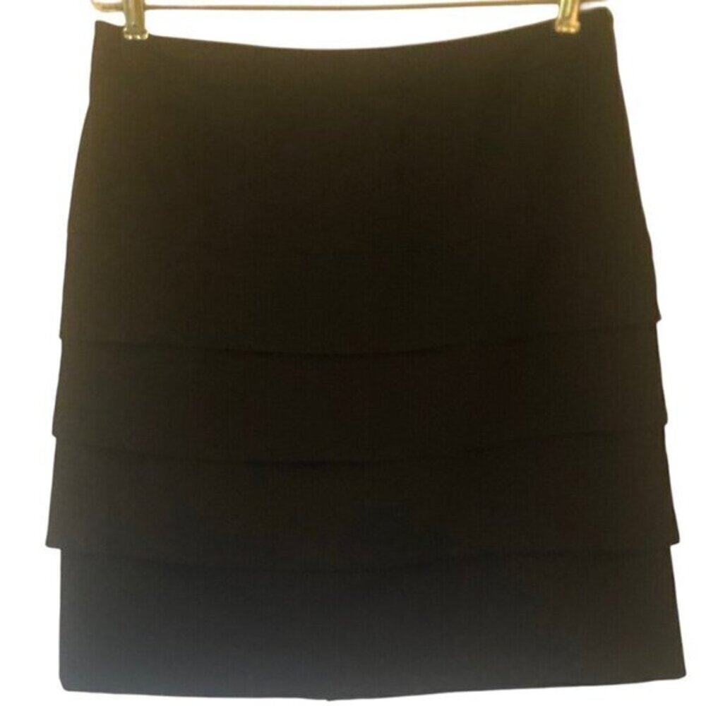 Larry Levine straight tiered midi skirt w/ stretcsz 12